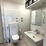 21124 דירה *